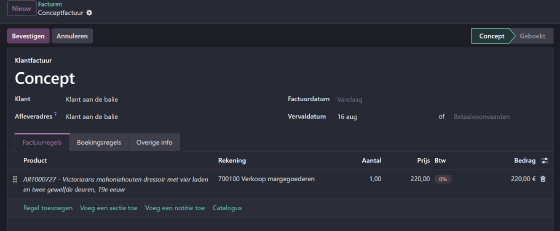 Een conceptfactuur in Odoo: het stuk staat erop met zijn artikelnummer, geboekt op de rekening 700100 Verkoop margegoederen, met 0% btw.